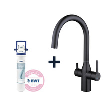 Kuchynská batéria a vodný filter na pitnú vodu