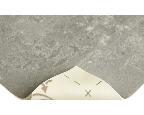 Samolepiaca podlahová dlaždica so vzhľadom kameňa s odnímateľnou ochrannou fóliou.