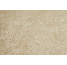 Detailný záber podlahovej dlaždice s matným povrchom