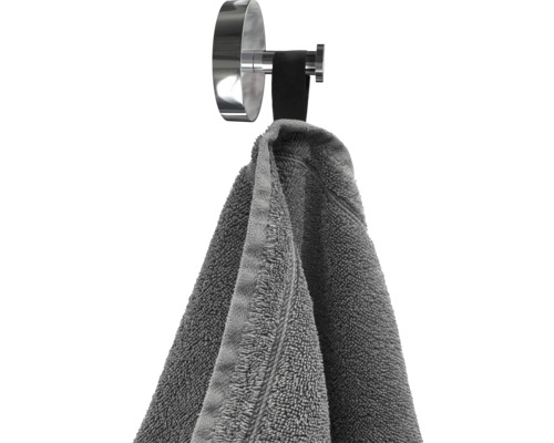 Nerezový držiak na uteráky s uterákom
