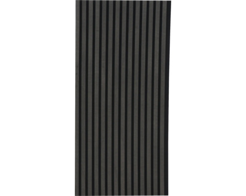 Tapeta s pruhovaným vzorom