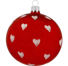Červená vianočná guľa so srdiečkami