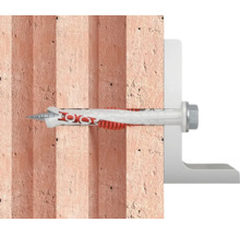 Upevnenie rámu pomocou hmoždinky v stene