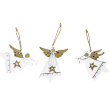 Traja anjeli z drevených vianočných ozdôb s hviezdou