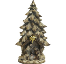 Vianočný betlehem pod vianočným stromčekom