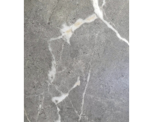 Sivá dlaždica s mramorovým vzhľadom
