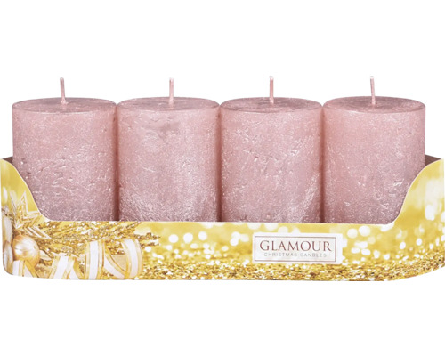 Adventná sviečka rustikálna metalická Ø 5 x 8 cm 4 ks ružová Štyri ružové stĺpové sviečky v kartónovej krabici