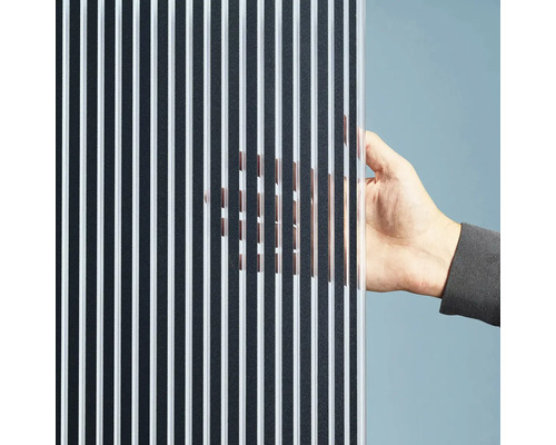 Dekoračné sklo s pruhovaným vzorom a rukou