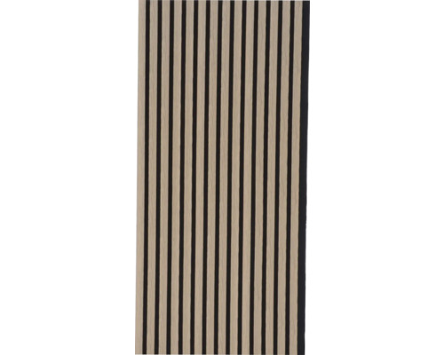 Akustický panel s drevenými rebrami na pohlcovanie zvuku