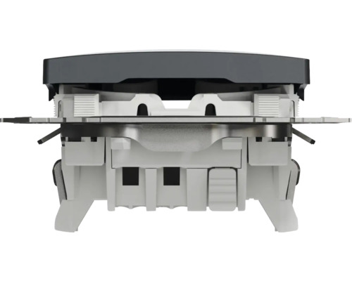 Detailný pohľad na spínač s kovovou vložkou