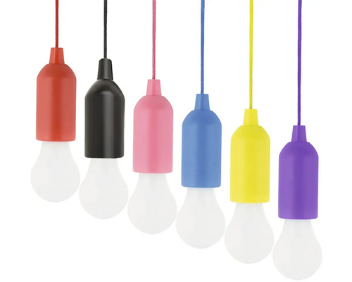 Šesť závesných LED svetiel so šnúrkou