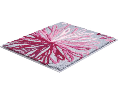 Koberec s kvetinovým vzorom