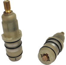 Dve kartuše zmiešavacej batérie