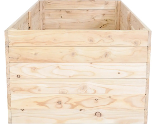 Vyvýšený záhon z dreva