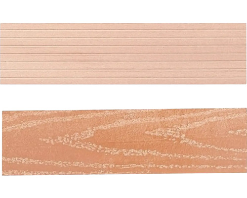 Terasa s ryhovaným povrchom a štruktúrou dreva