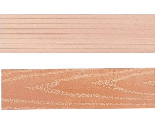 Drevené terasové dosky s ryhovaným povrchom a kresbou dreva