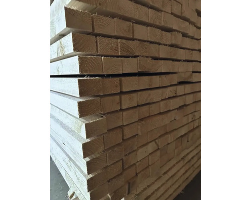 Stoh drevených latiek