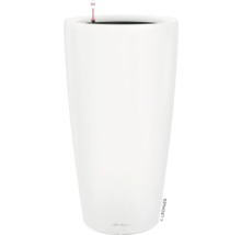 Biely kvetináč s ukazovateľom hladiny vody