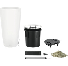 Kvetináč so zavlažovacím systémom a príslušenstvom