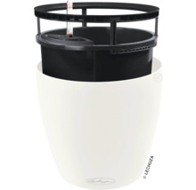 Kvetináč so zavlažovacím systémom