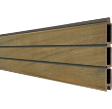 Terasa z drevoplastu s dutým komorovým profilom