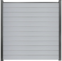 Záhradný plot s vodorovnými panelmi