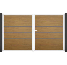 Dvojitá drevená brána s rukoväťou