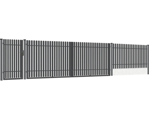 Kovový plot a brána