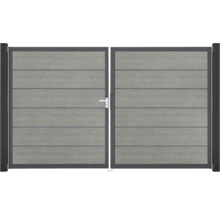 Dvojkrídlová brána s vodorovnými drevenými panelmi a kovovým rámom