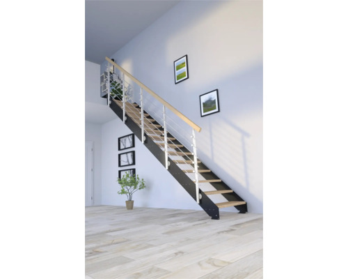 Schodisko Pertura Libra Dub bez podstupníc čierna rovné 87 cm 16/17 Schodisko s kovovým zábradlím a drevenými schodmi v interiéri