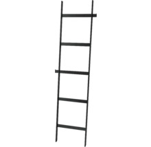 Kovový rebrík s priečkami