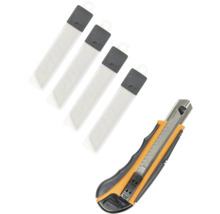 Rezací nôž s náhradnými čepeľami