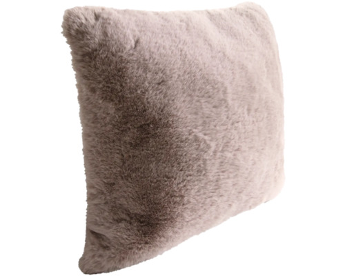 Dekoračný vankúš s kožušinovým vzhľadom
