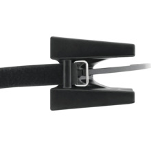 Upevnenie káblové pásky s kovovou sponou