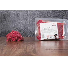 Balené a nebalené surové krmivo pre psov mäsového typu