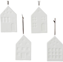 Štyri biele ozdoby domu s oknami a hviezdami na Vianoce