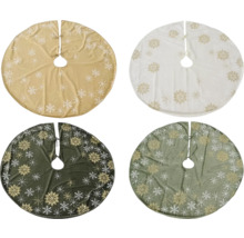 Rôzne vianočné stromčeky s motívom snehových vločiek