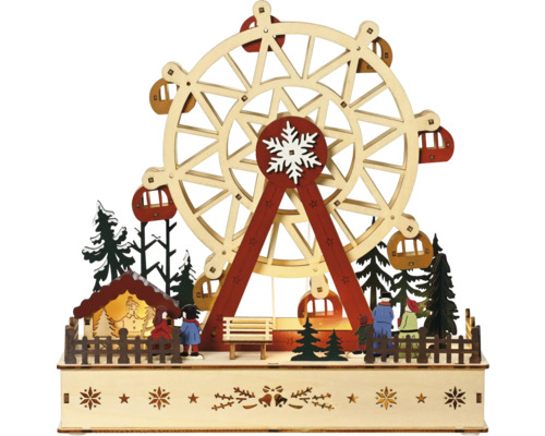 Dekoratívna drevená miniatúra púťovej scény s ruským kolom, stromami a figúrkami