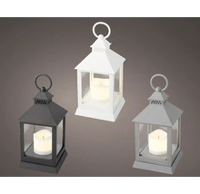 Tri dekoratívne lampáše s LED sviečkami