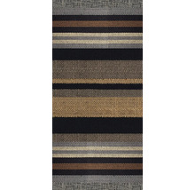 Koberec s pruhovaným vzorom