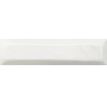 Biela keramická dlaždica v štýle metro