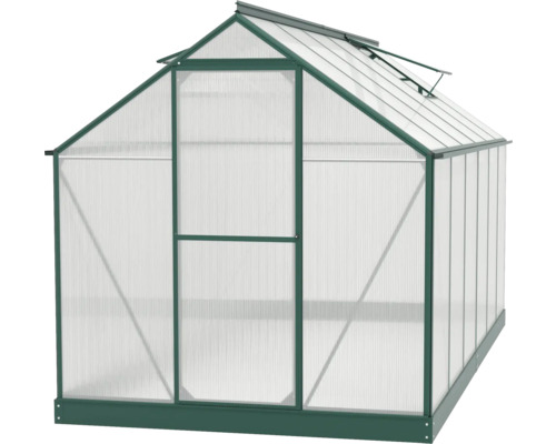 Skleník s polykarbonátovými doskami a oceľovým rámom