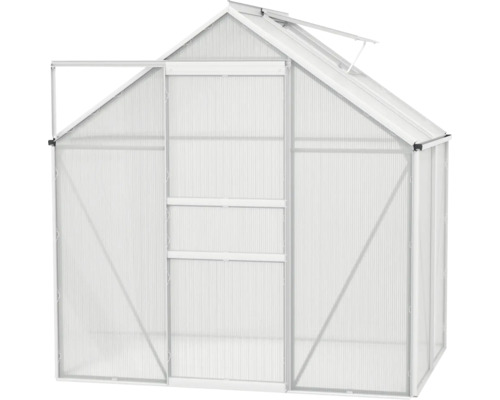 Skleník s otvorenými dverami.