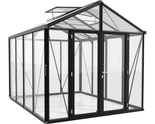 Skleník so sklenenou prednou stranou a čiernym rámom