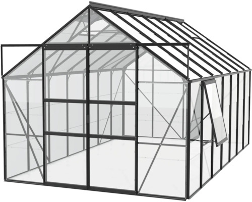 Skleník s otvorenými dverami a oknom