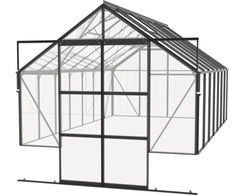 Skleník s otvorenými posuvnými dverami