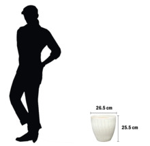 Kvetináč s rozmermi 26,5 cm x 25,5 cm