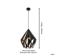 Geometrické závesné svietidlo s výškou 150 cm a priemerom 38,5 cm.