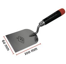 Murárska lyžica s rozmermi 200 krát 60 milimetrov.