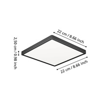 Štvorcové LED stropné svietidlo s čiernym rámom, šírka 22 centimetrov, dĺžka 22 centimetrov, výška 2,50 centimetra.